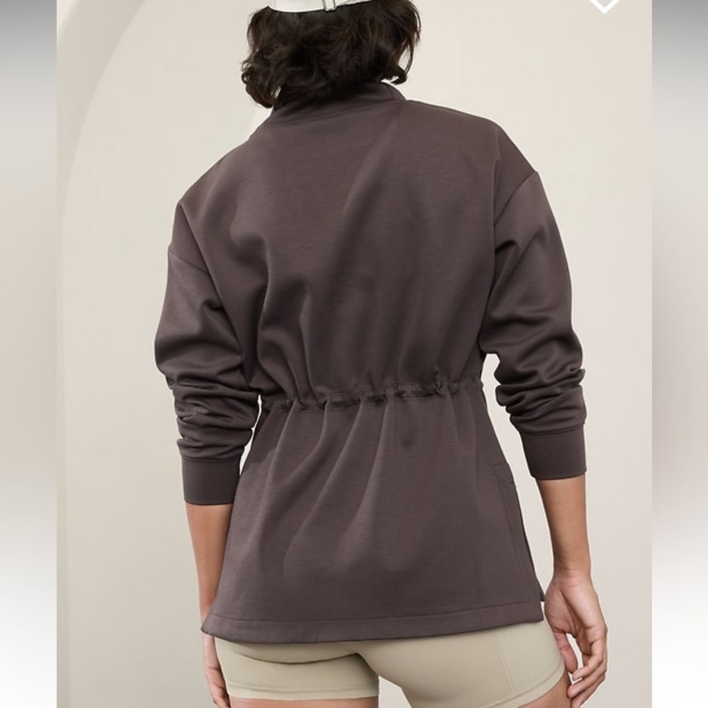 NWOT Athleta Allure Cinch Sweatshirt in Shale
